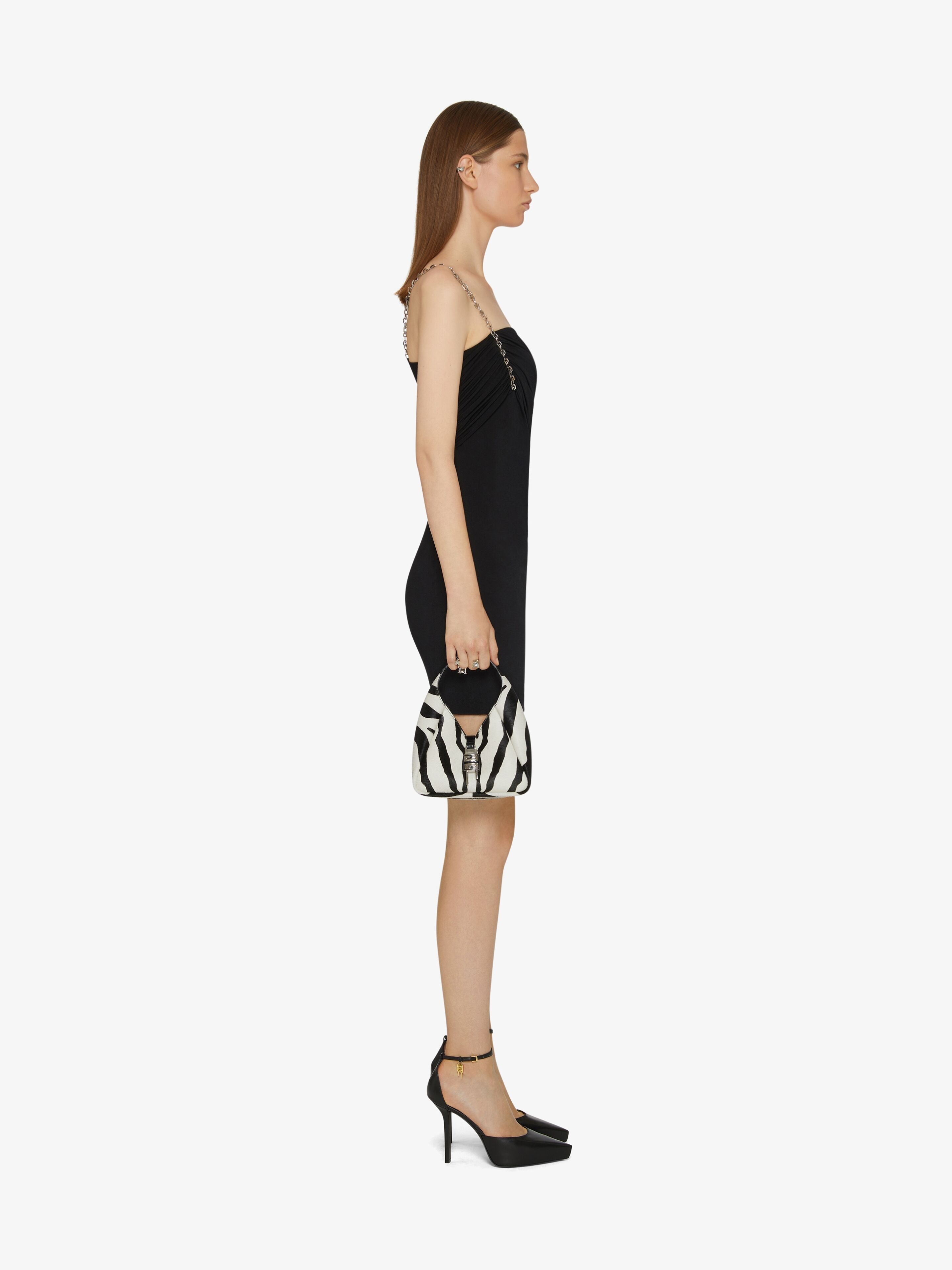ASYMMETRICAL BUSTIER GOWN WITH G CHAIN - 3