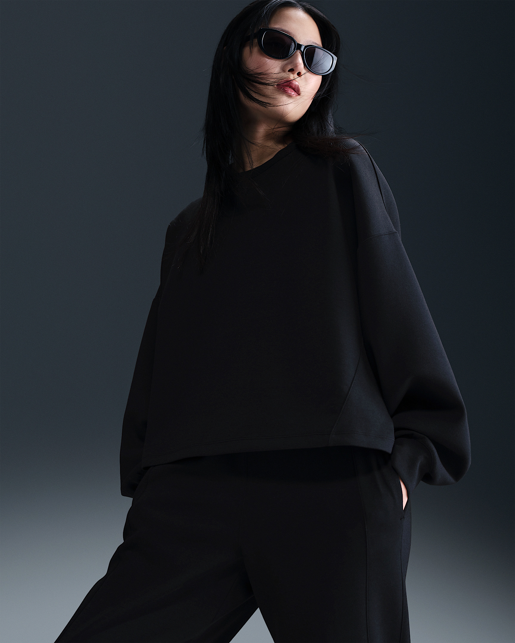 Nike 24.7 ImpossiblySoft Women's Dri-FIT Oversized Crew-Neck Top - 3