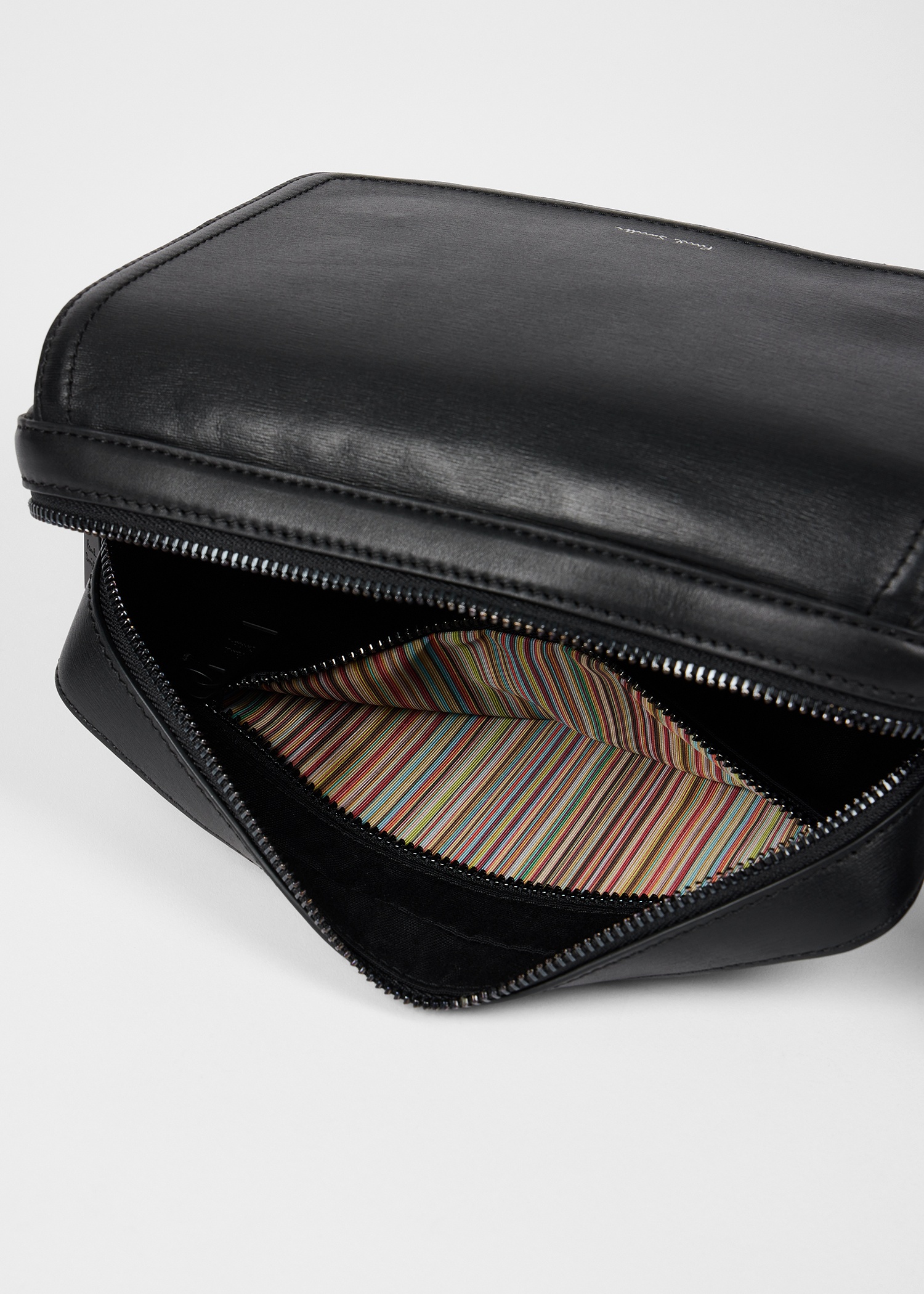 Black Straw-Grain Embossed Leather Messenger Bag - 6