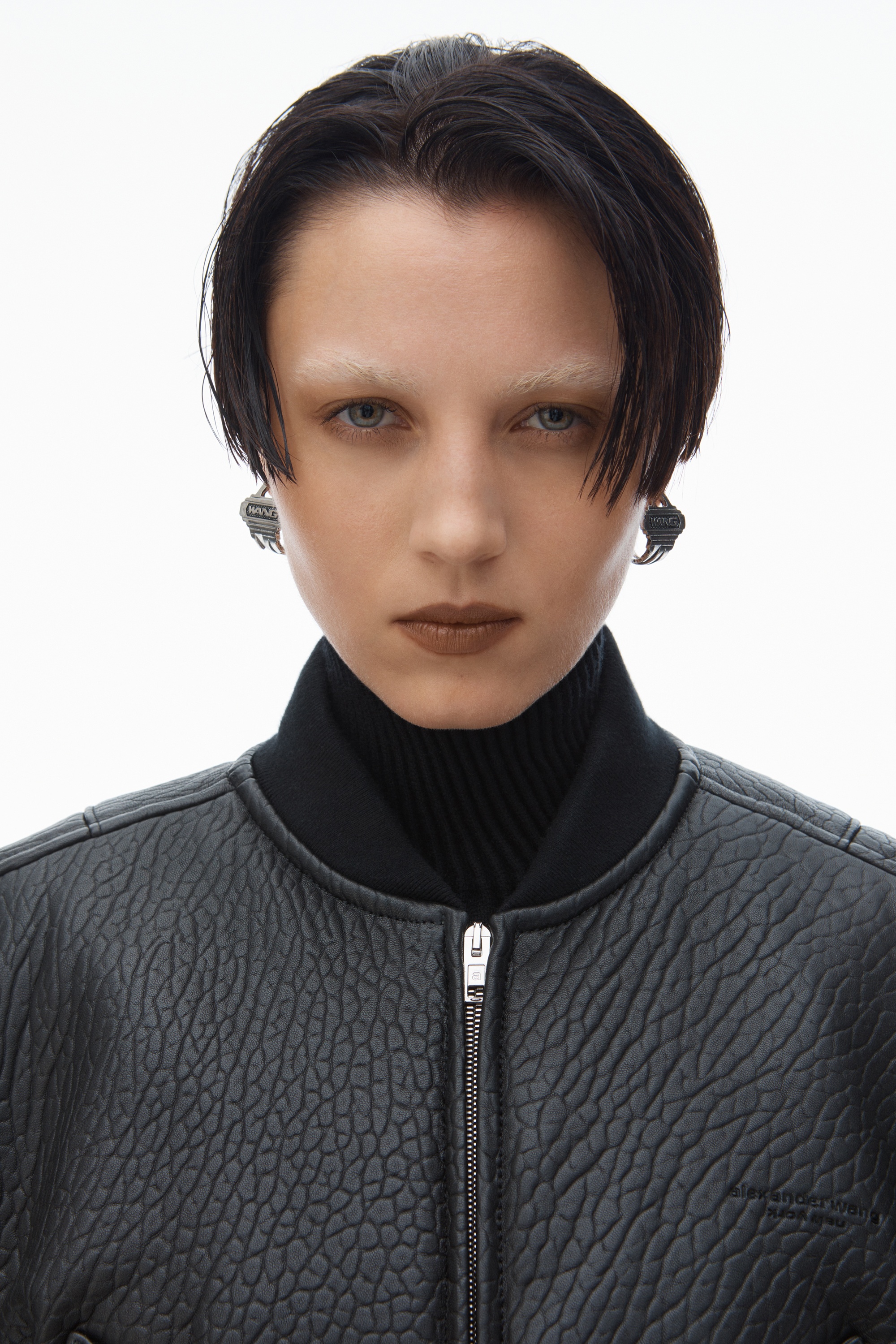 Cropped Bomber Jacket in Primal Lambskin Leather - 4