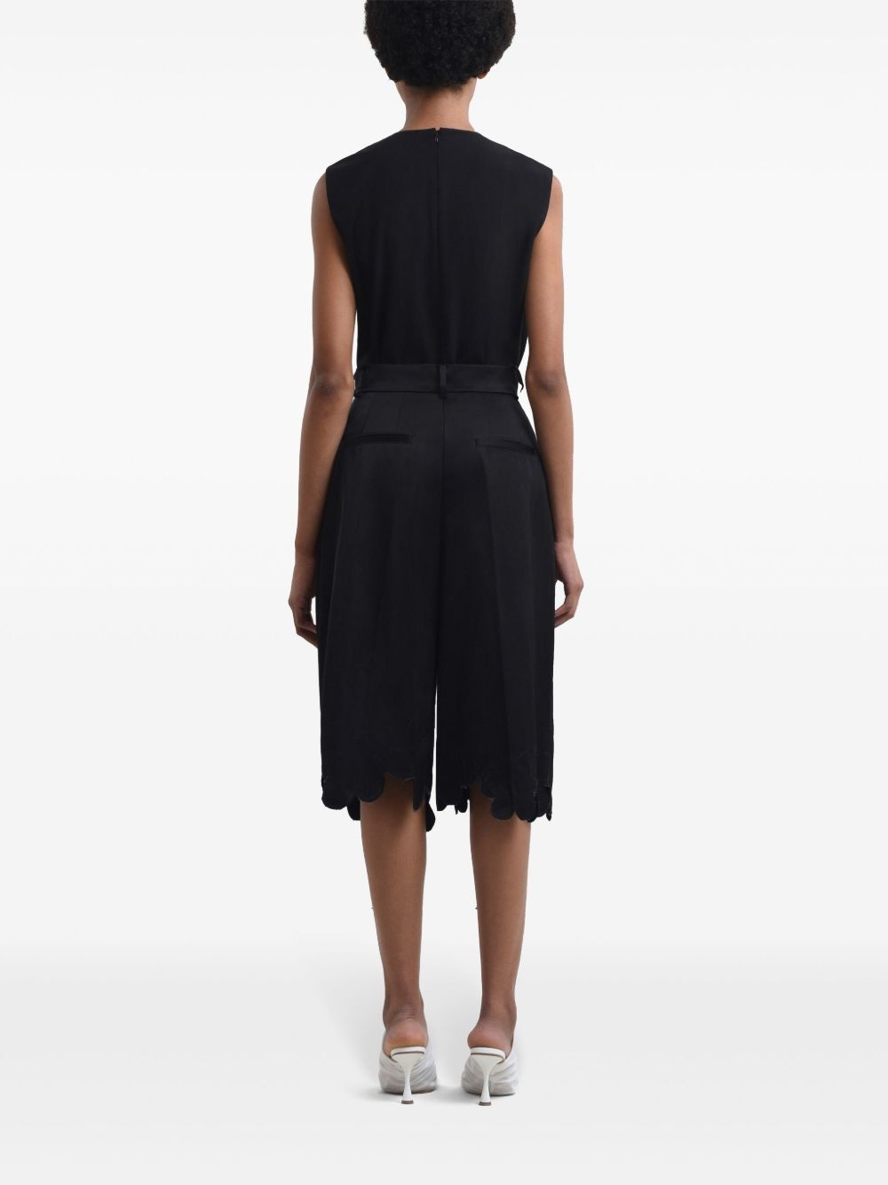 scalloped tailored shorts - 4