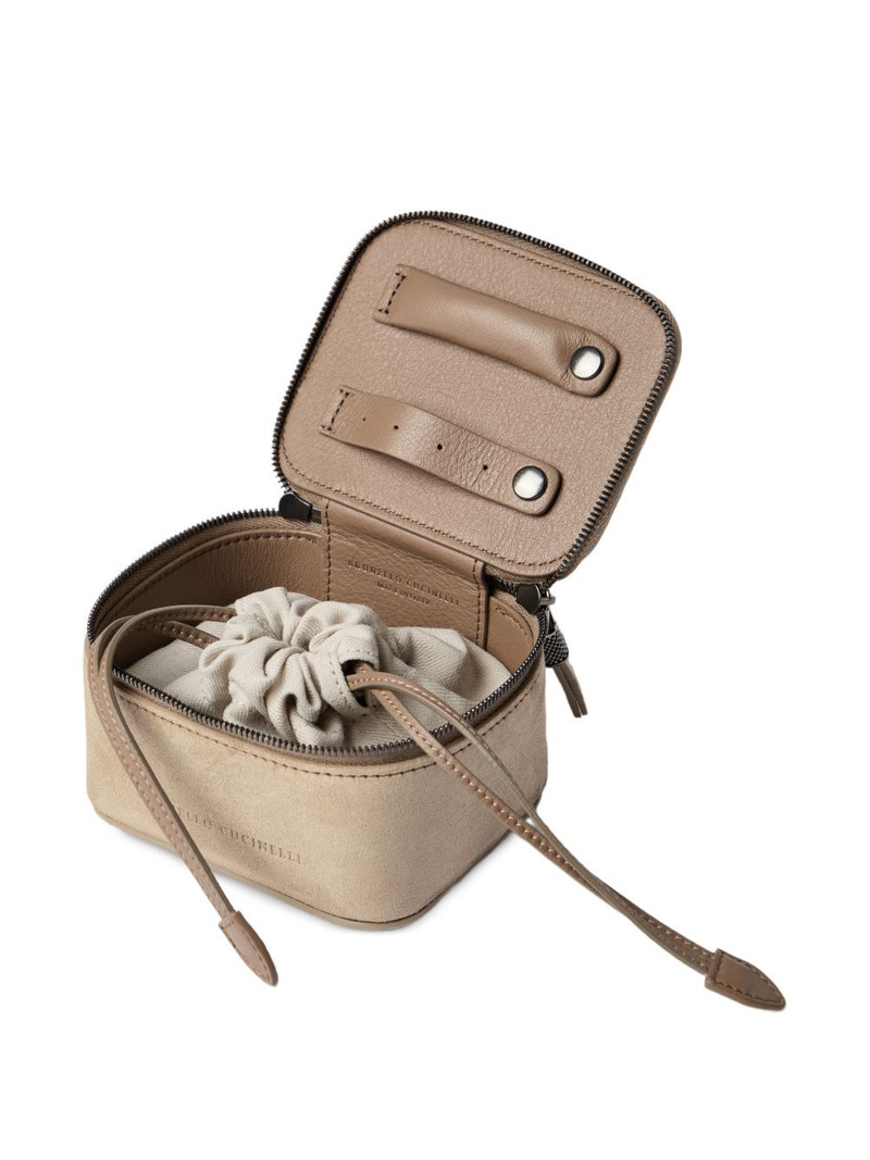 suede small jewelry box with shiny zipper pull 3