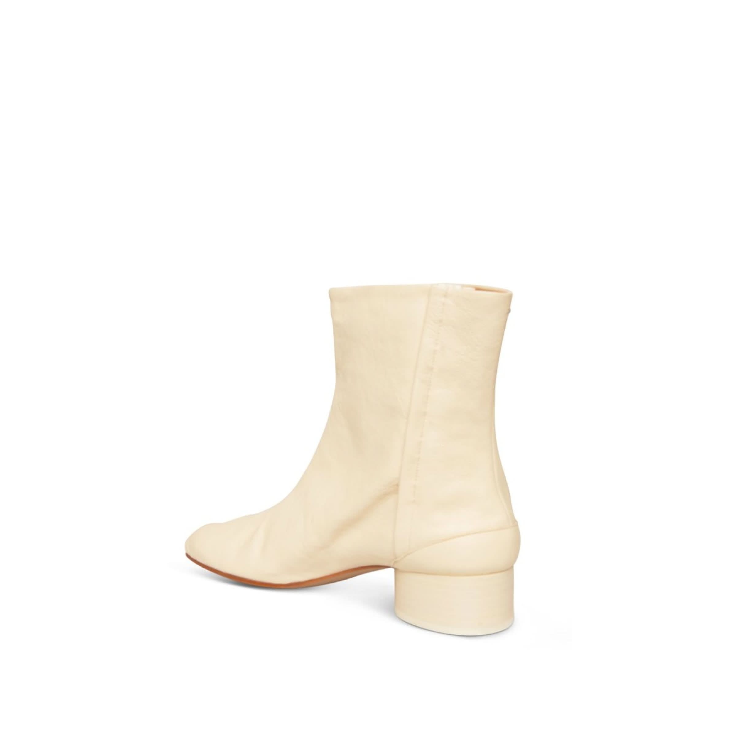 Tabi Ankle Boots 3cm Heel in White - 3