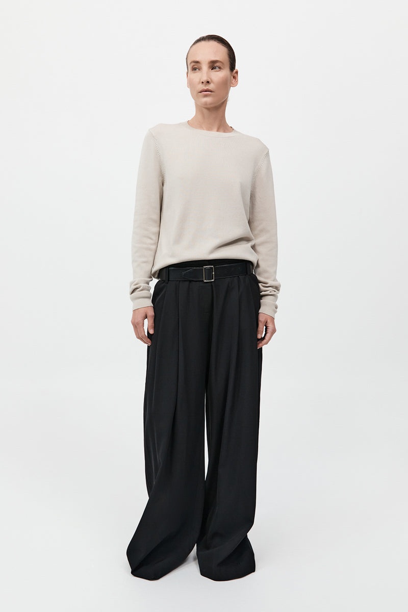 Classic Crew Neck Sweater - Creme - 3