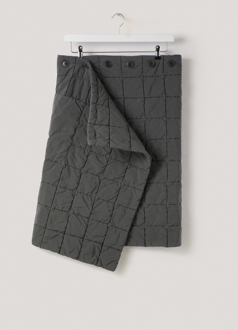 WADDED BLANKET
COTTON NYLON 1