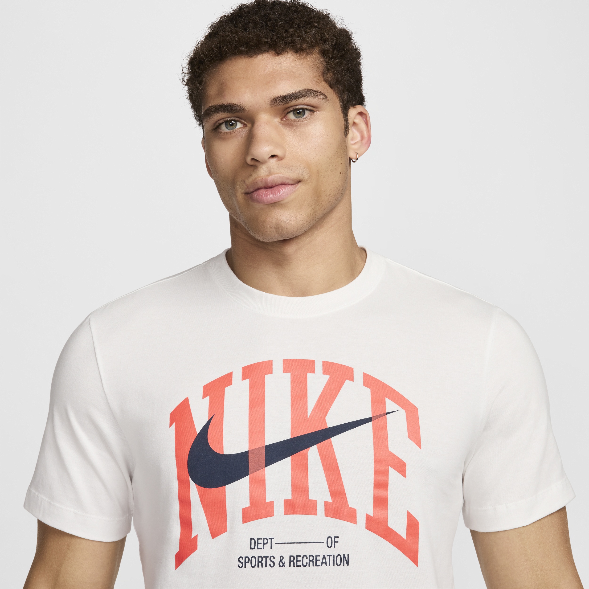 Nike Men's Fitness T-Shirt - 3