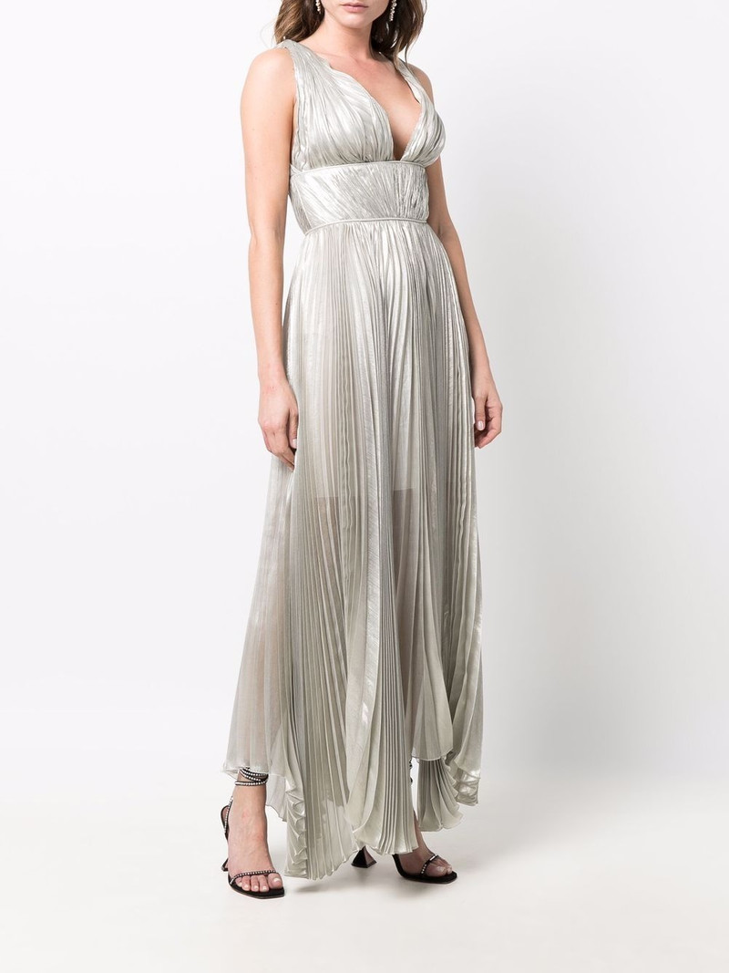 V-neck sleeveless dress 3