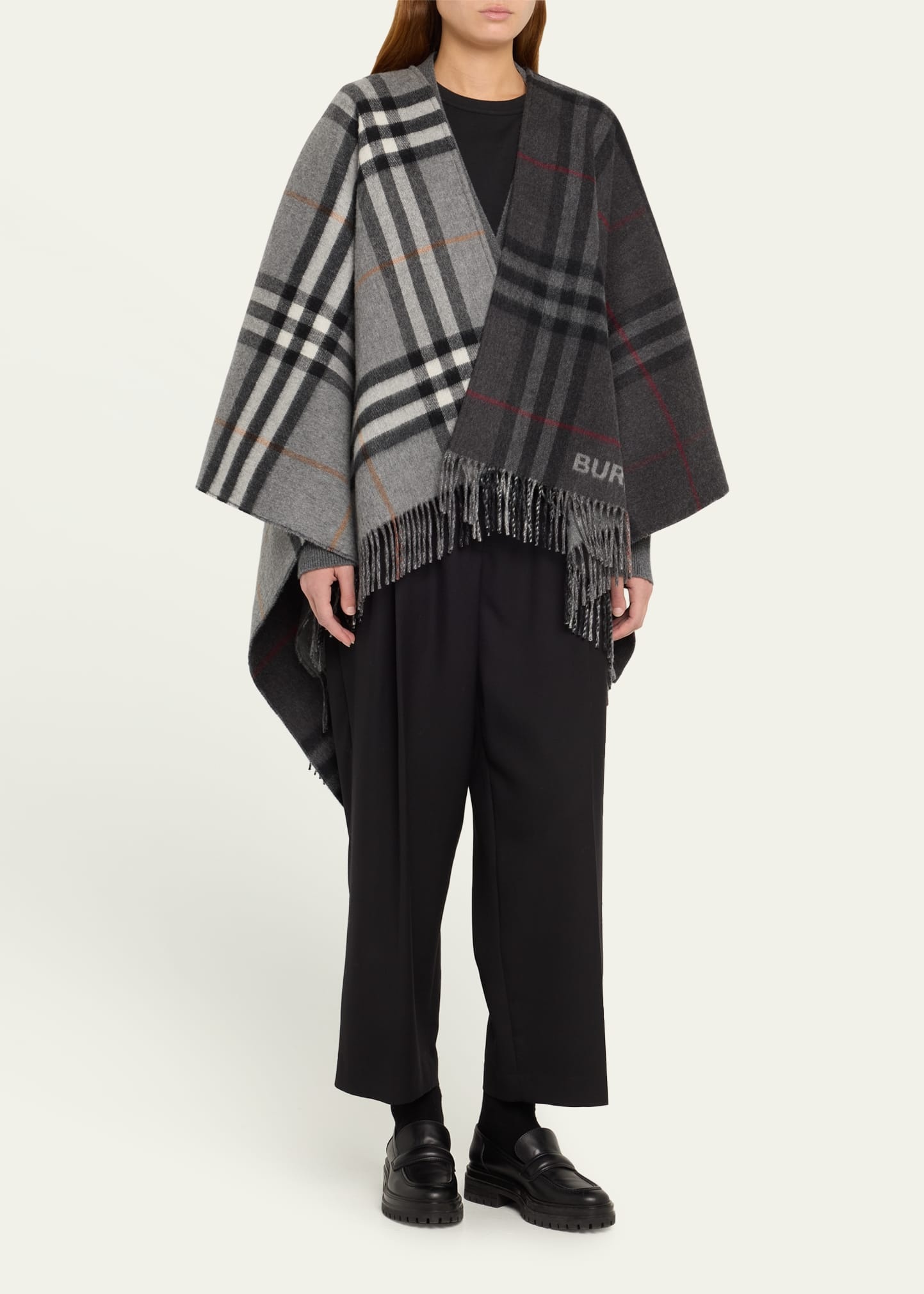 Giant Check Logo Cashmere-Blend Cape - 4