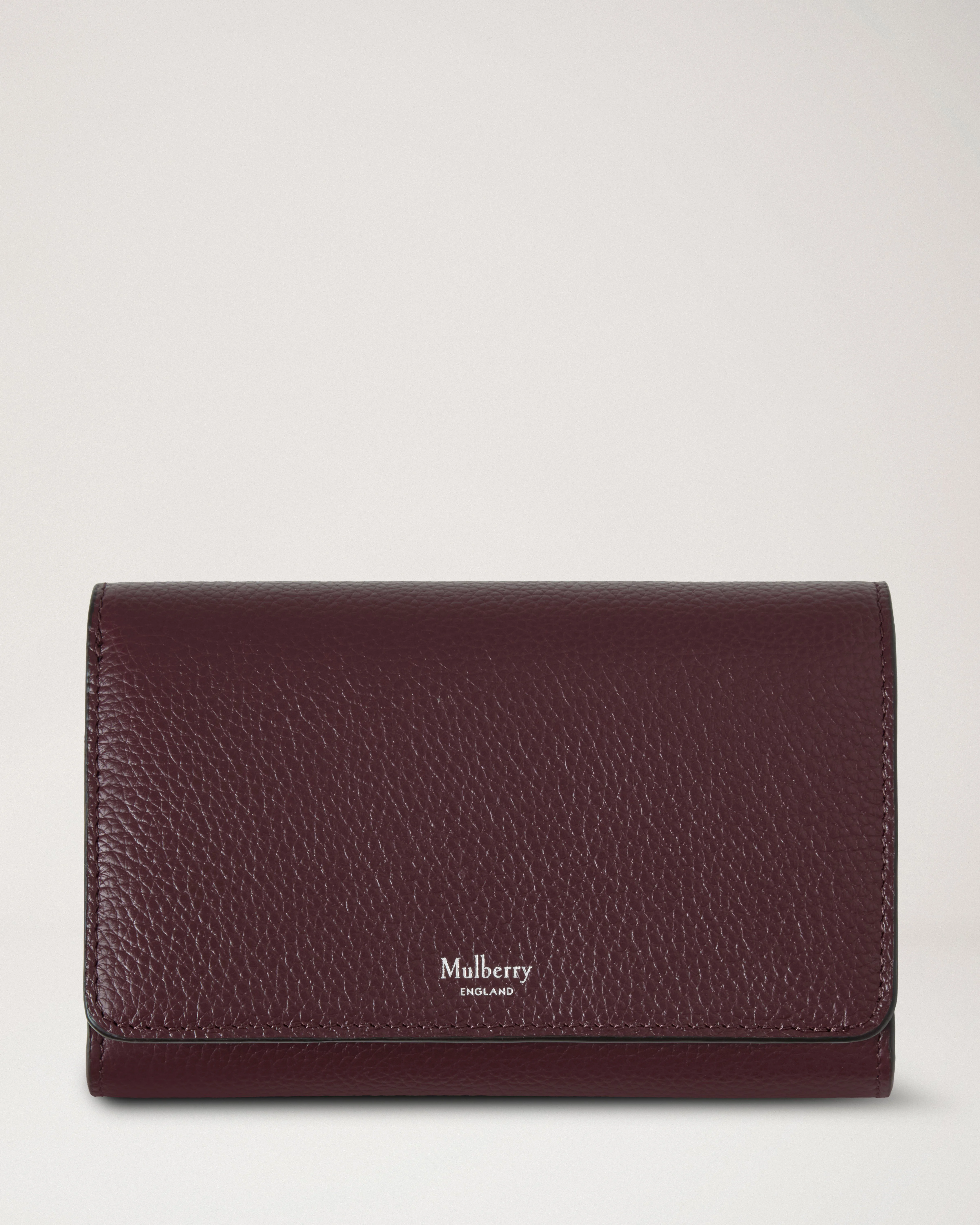 Medium Continental French Purse
Black Cherry Small Classic Grain - 1