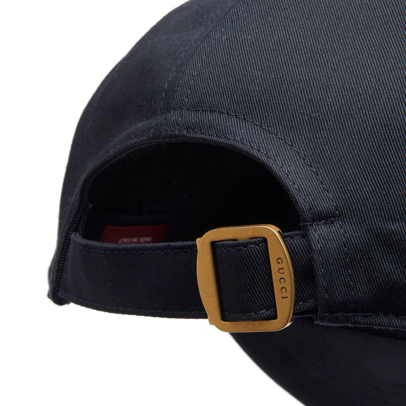 GUCCI Gucci Repeat Logo Cap outlook