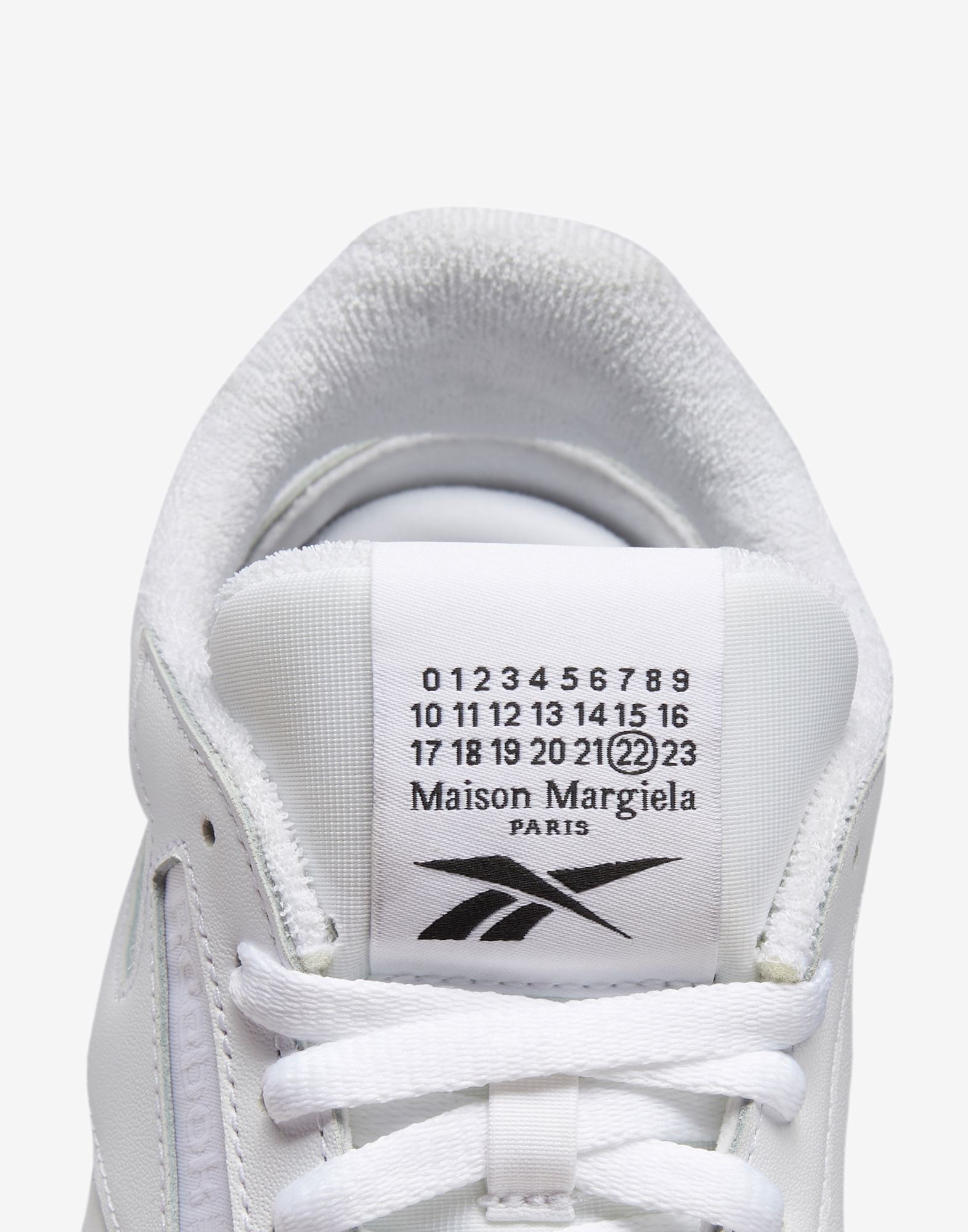 MM x Reebok classic leather Tabi low-top sneakers - 4