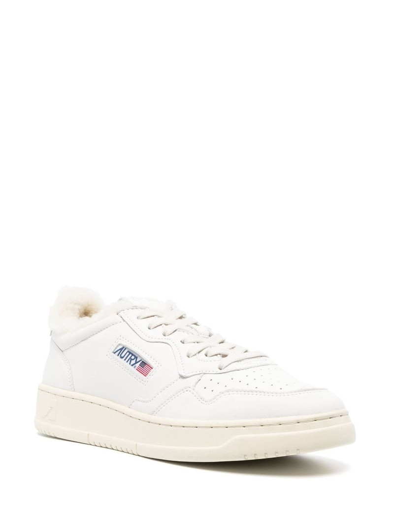 AUTRY Medalist low-top sneakers outlook