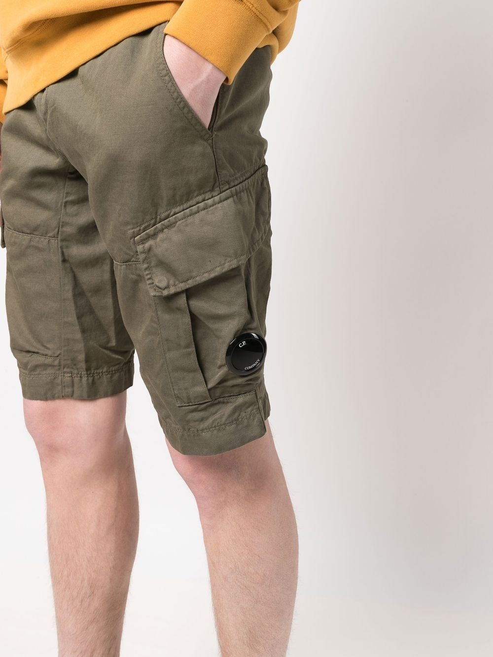 multi-pocket knee-length cargo shorts - 5