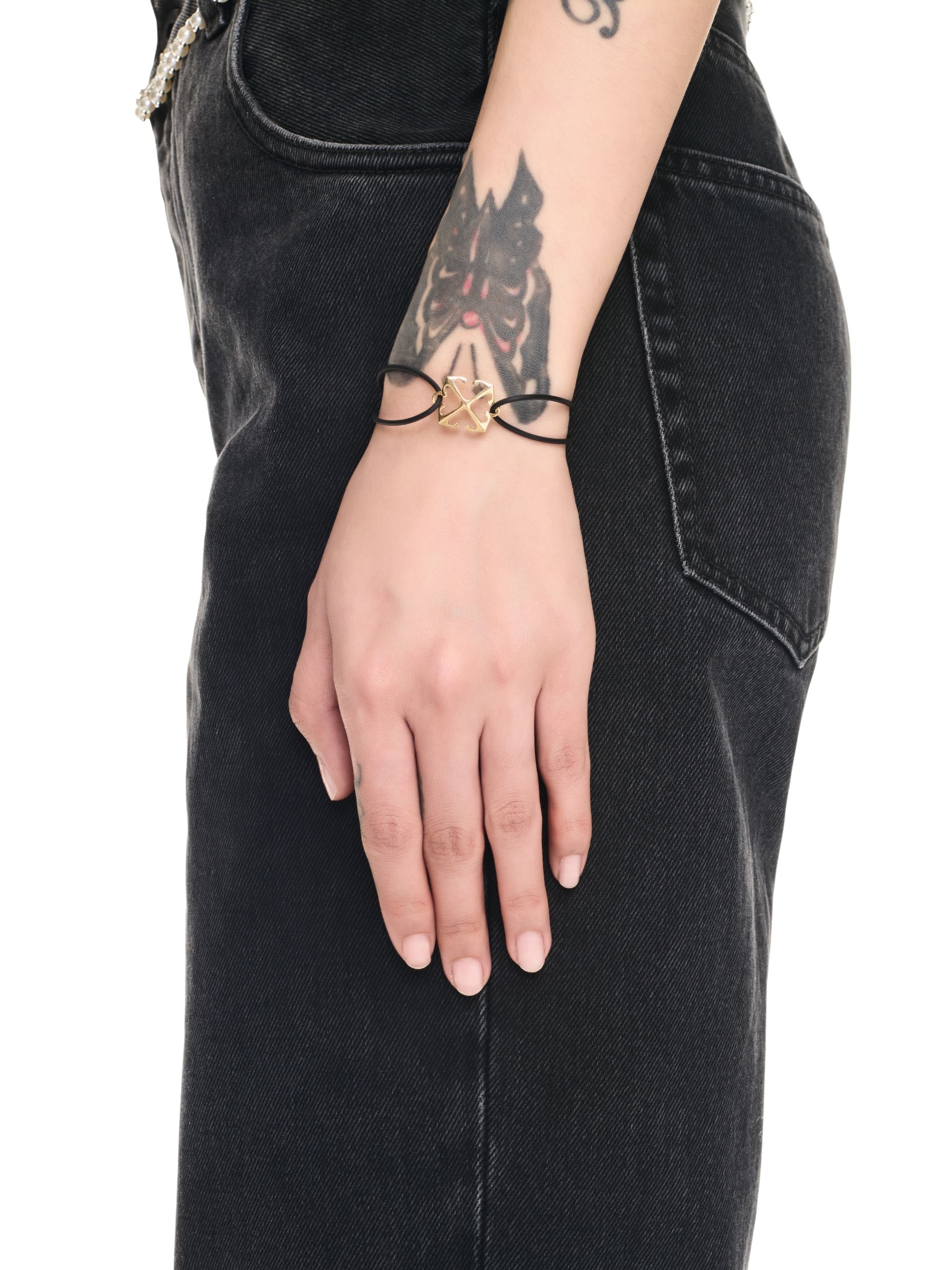 Black Arrow Rubber Bracelet - 3