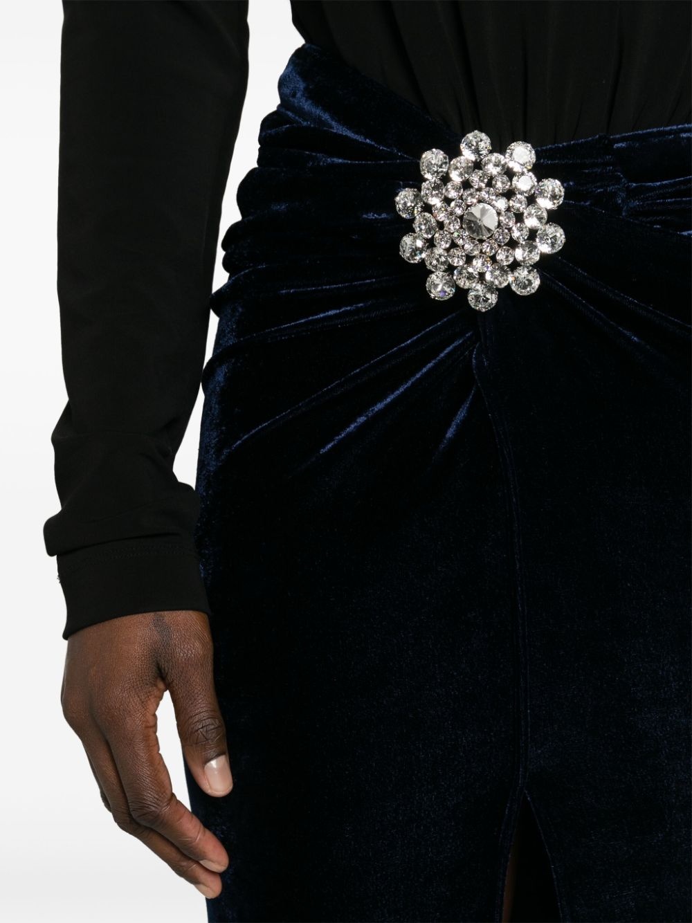 crystal-brooch velvet midi skirt - 5