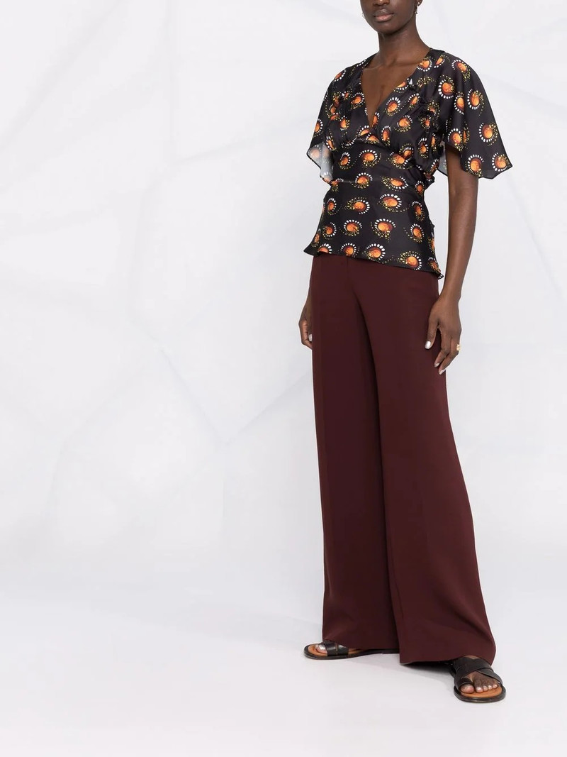 motif-print V-neck top 4