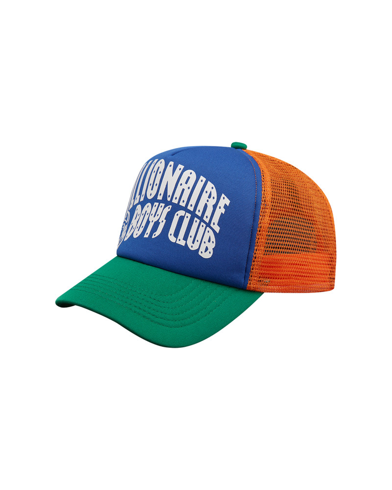 CONTRAST ARCH LOGO TRUCKER CAP 1
