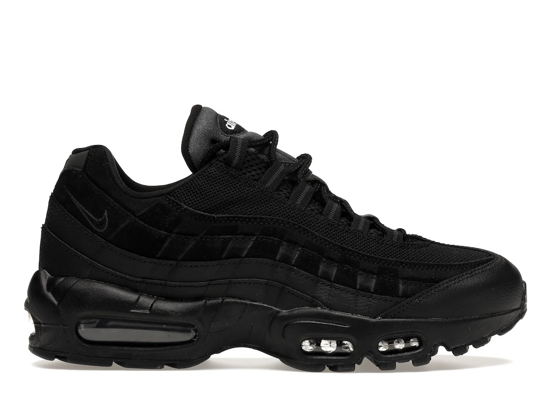 Nike Air Max 95 Essential Triple Black - 1