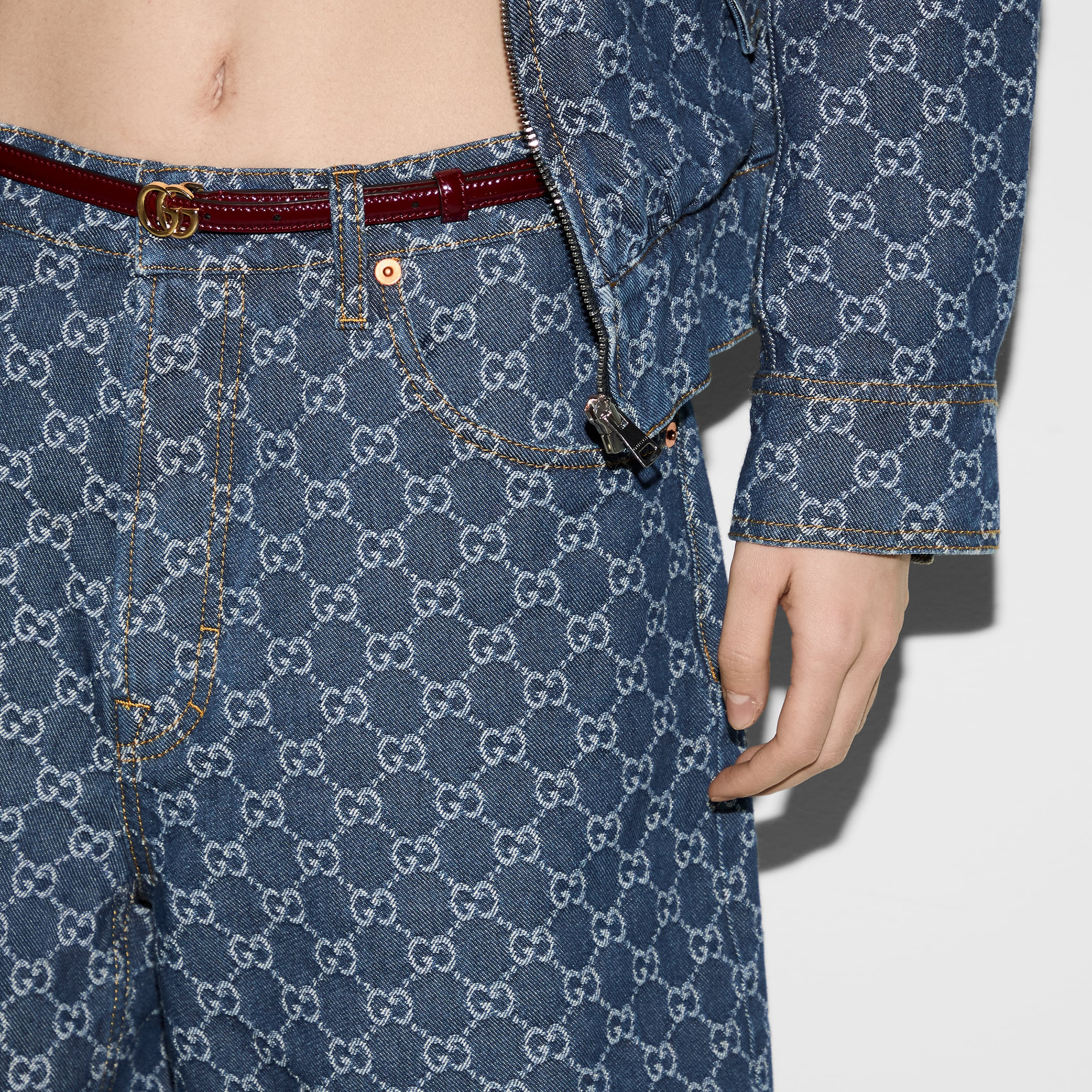Low waist GG denim jacquard shorts - 5