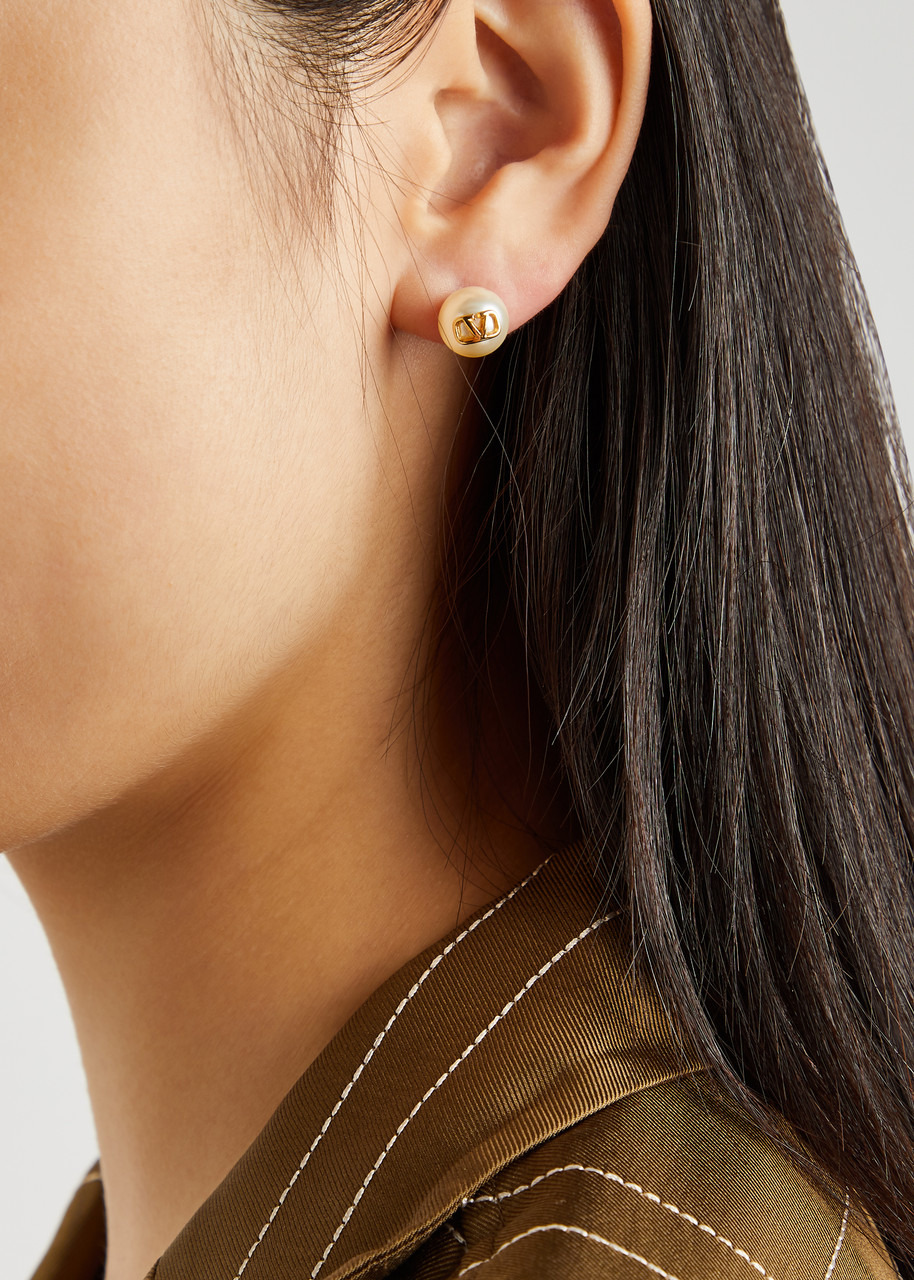 VLogo faux pearl stud earrings - 2