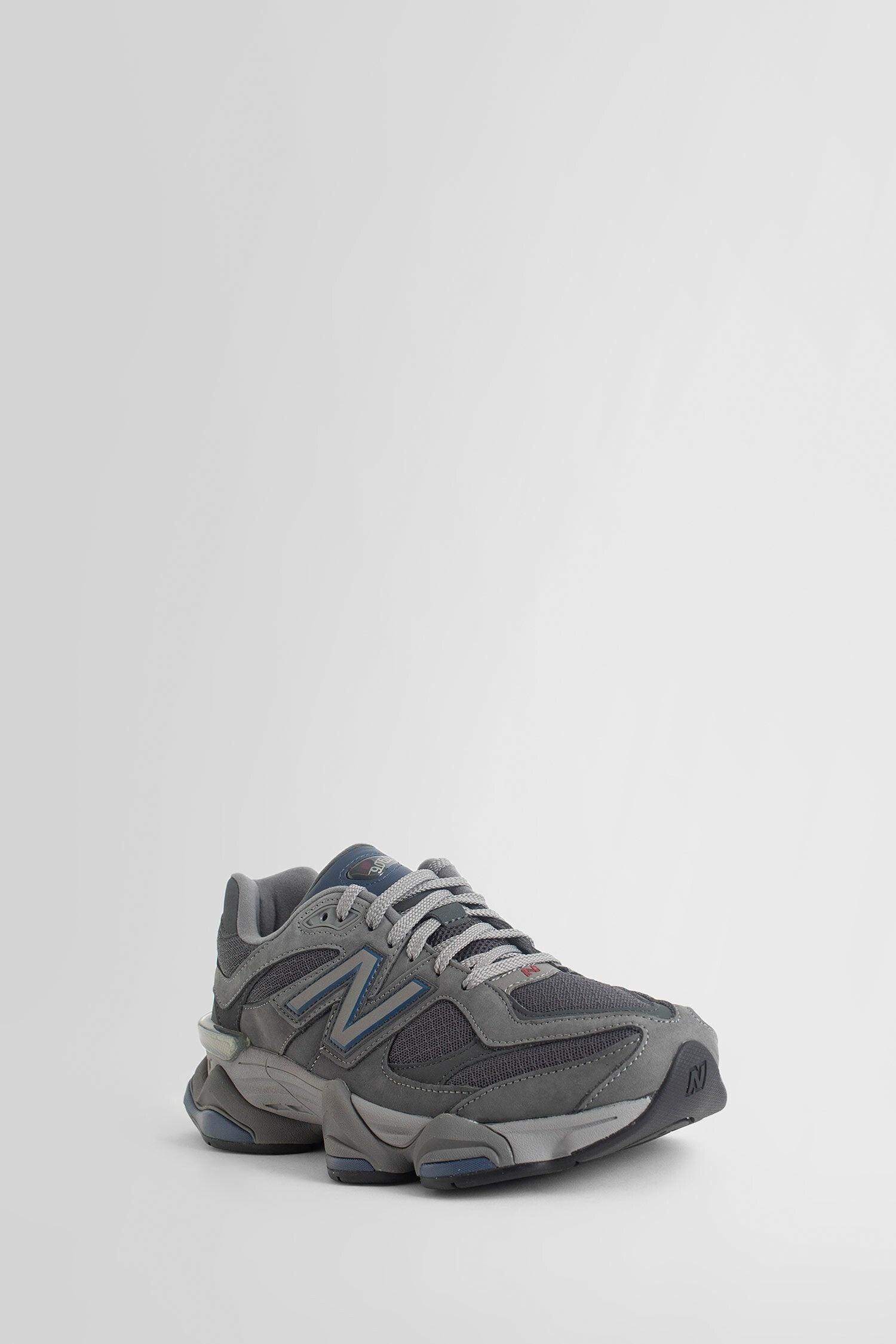 NEW BALANCE UNISEX GREY SNEAKERS - 2