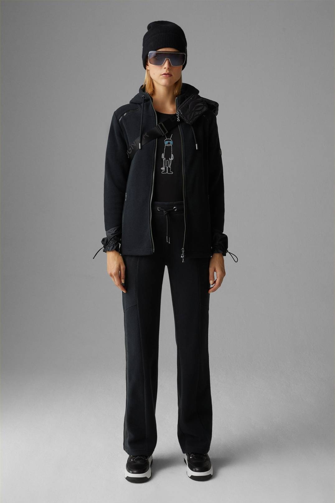 VERINA FLEECE JOGGING TROUSERS IN BLACK - 4
