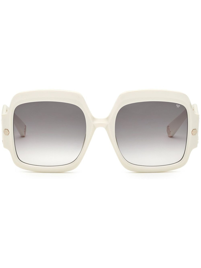 First Lady Dubai sunglasses 1