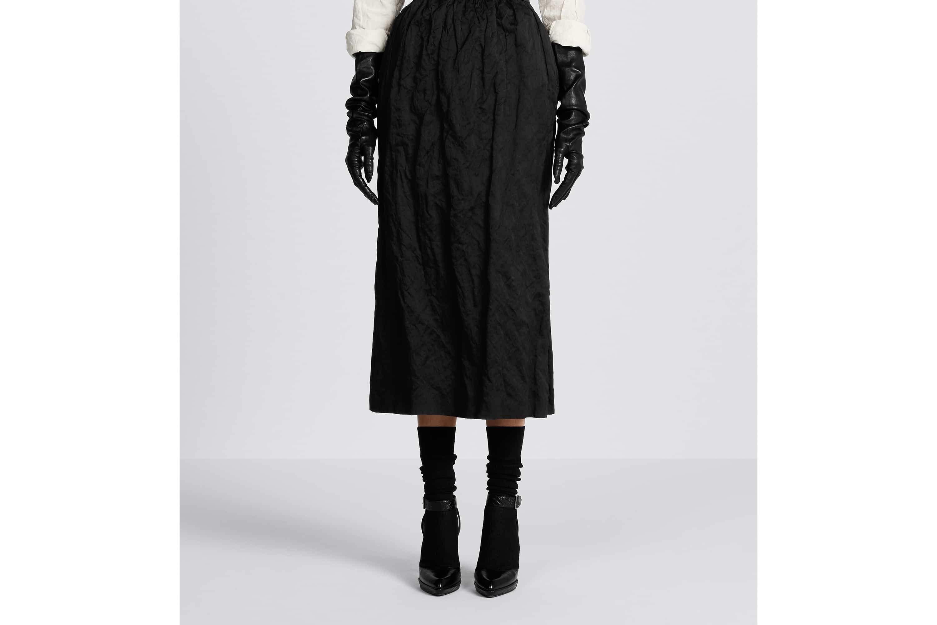 Mid-Length Straight-Cut Skirt - 8