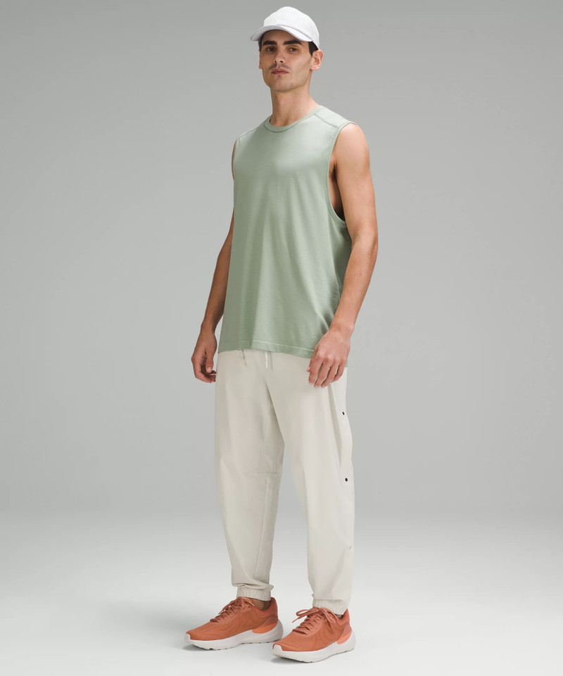lululemon beyondfeel Men's Running Shoe outlook