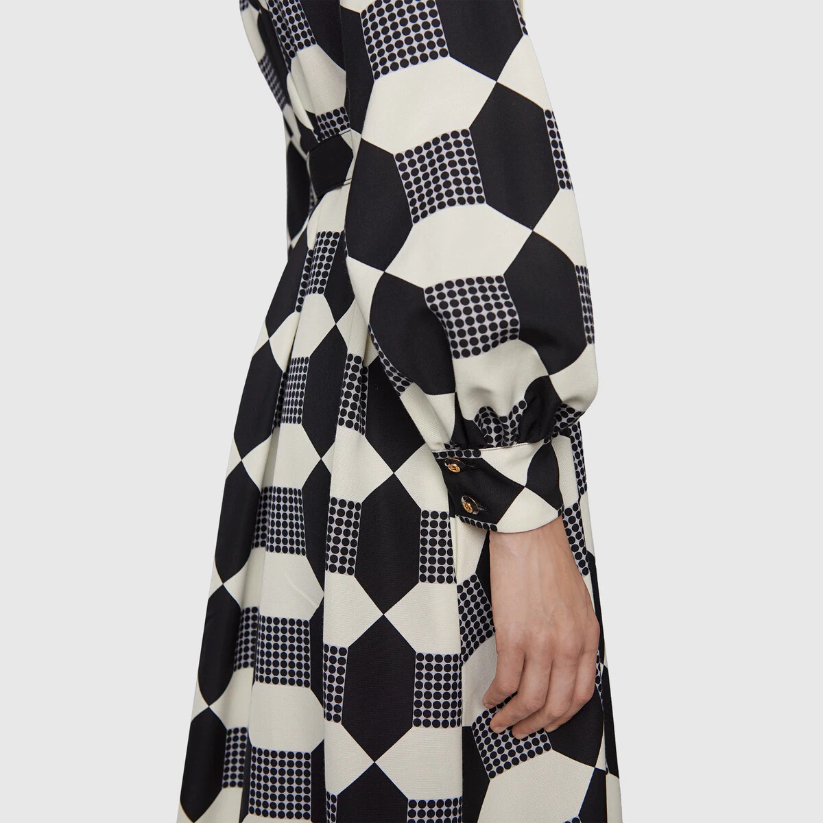 Belted optical print silk dress - 7