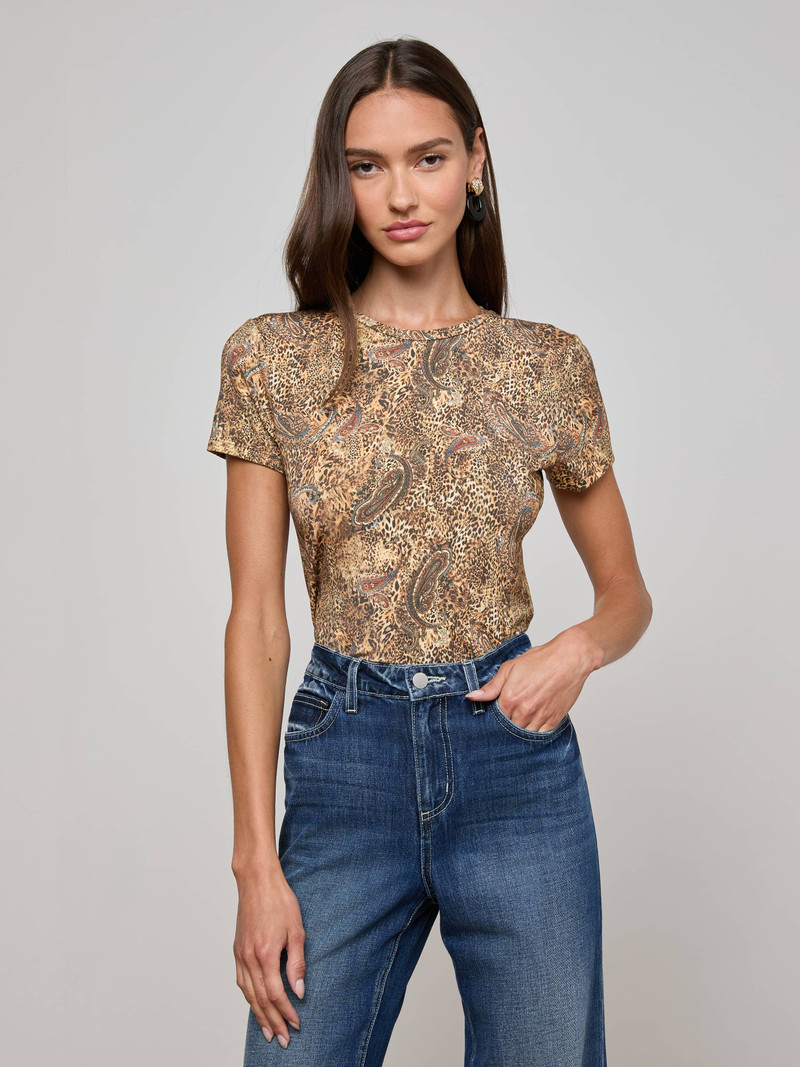 L'AGENCE Ressi Fitted Tee outlook