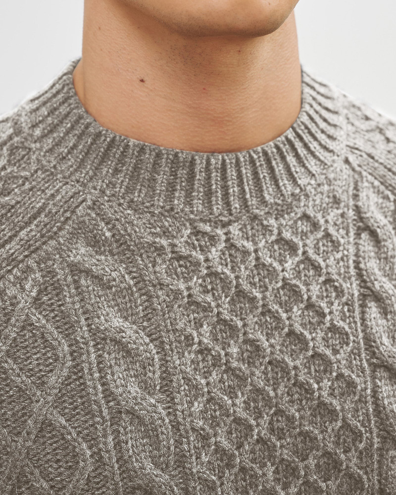 CARRAN SWEATER 3