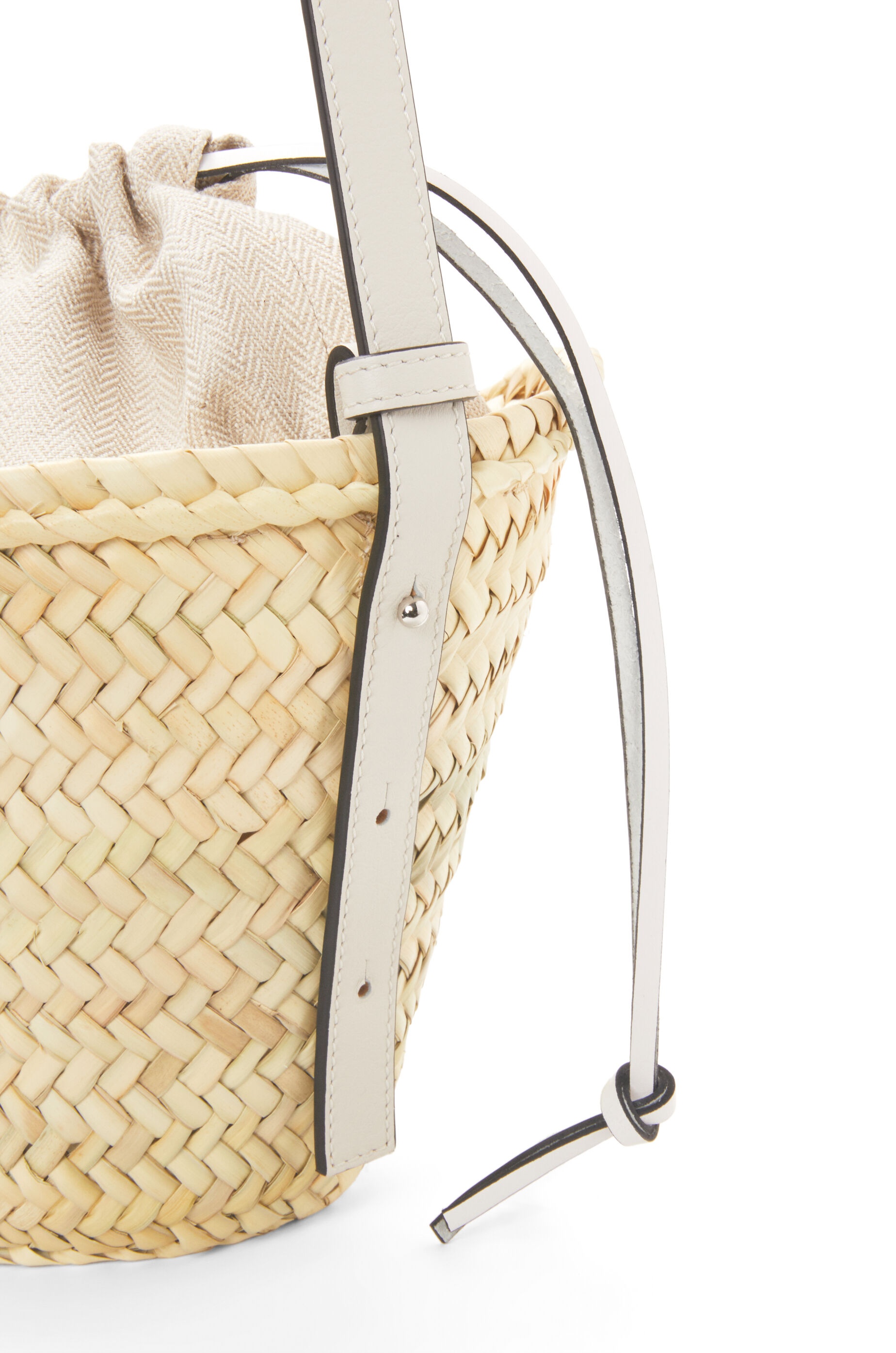 Drawstring bucket bag in palm leaf and calfskin - 7