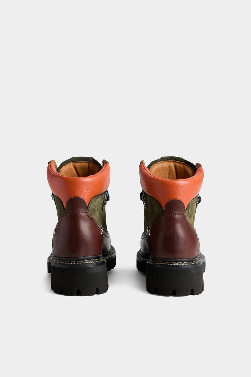 DSQUARED2 CANADIAN ANKLE BOOTS outlook