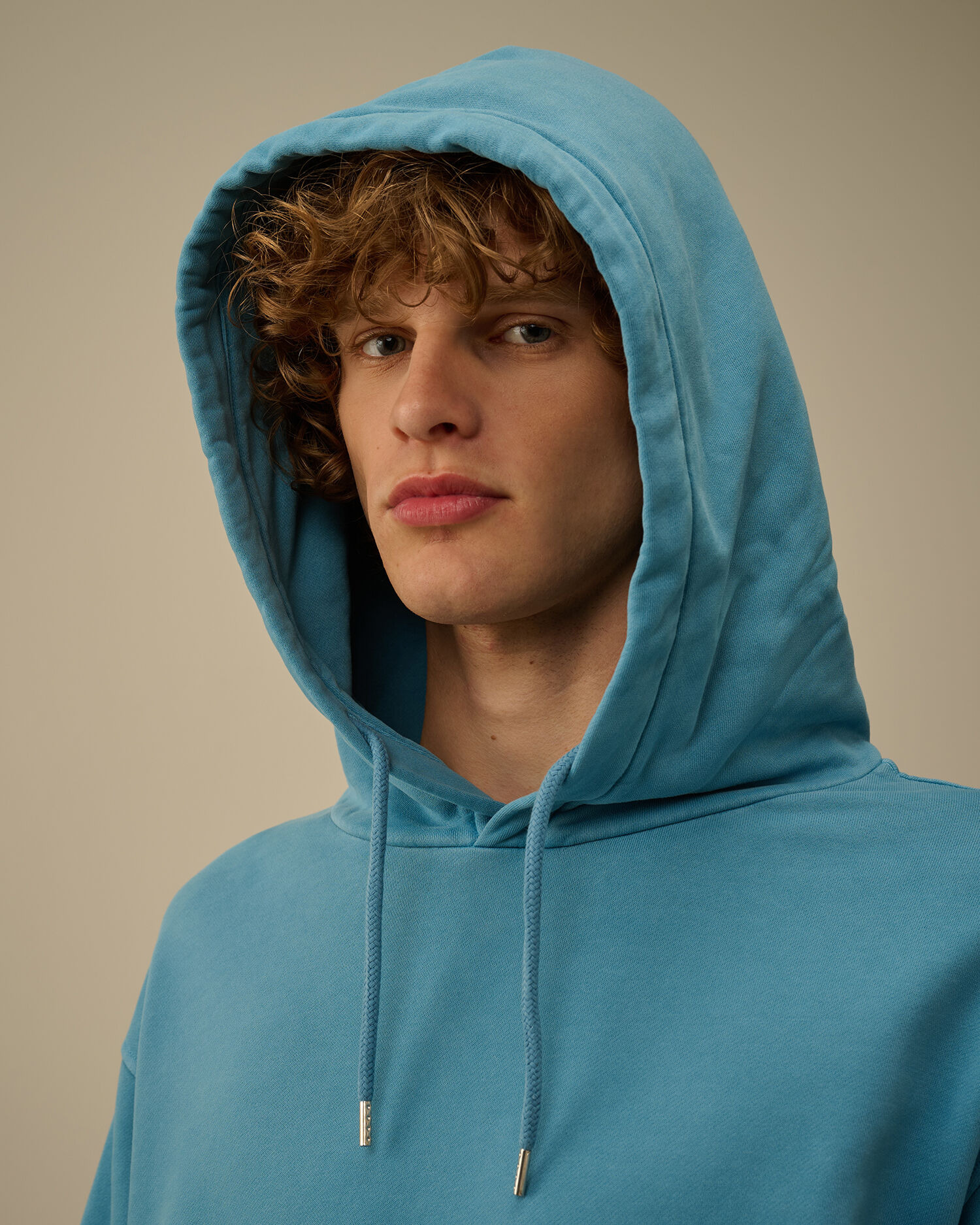 Brushed and Emerized Diagonal Fleece Hooded Lens Sweatshirt - 6