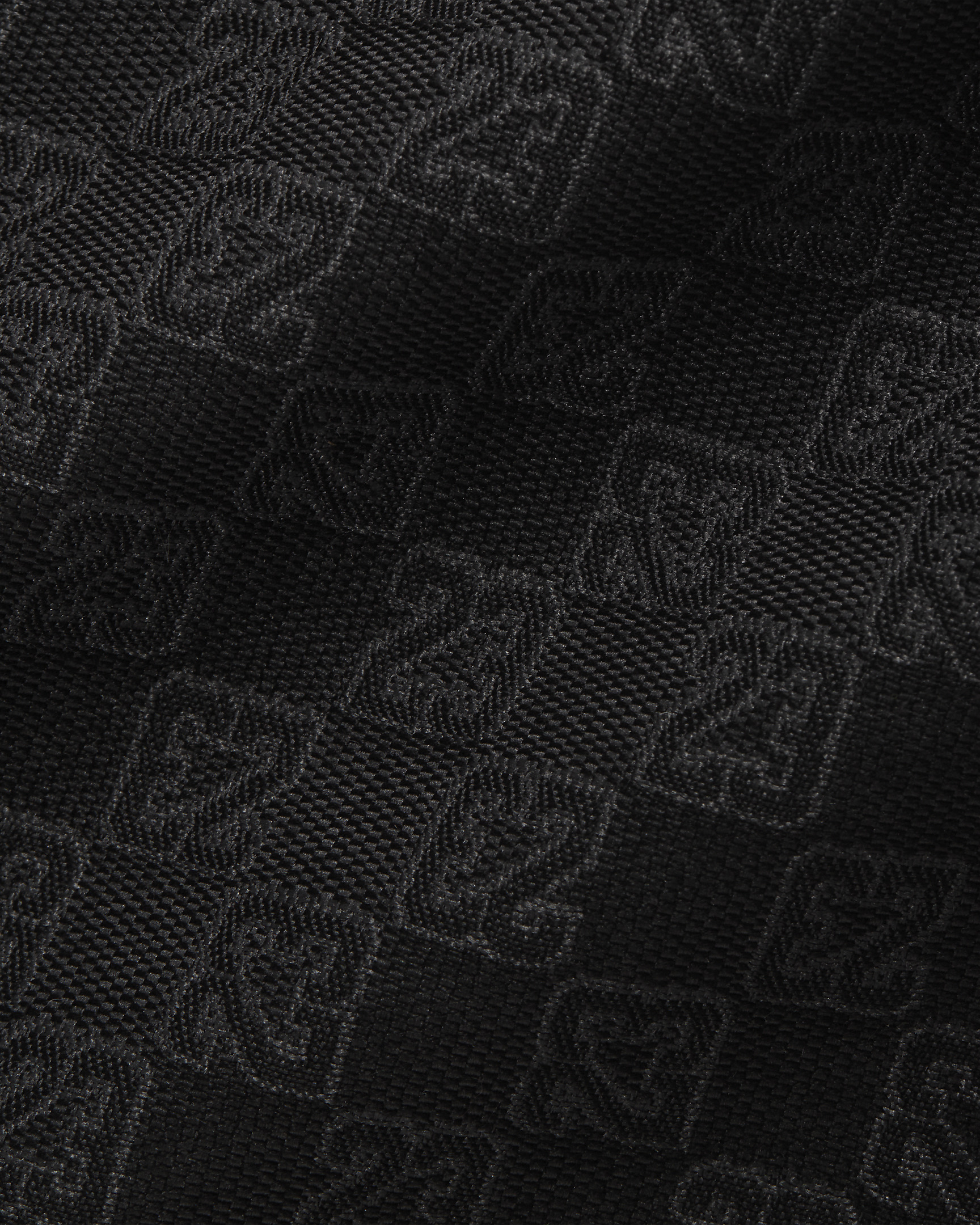 Jordan Monogram Pouch (0.98L) - 6