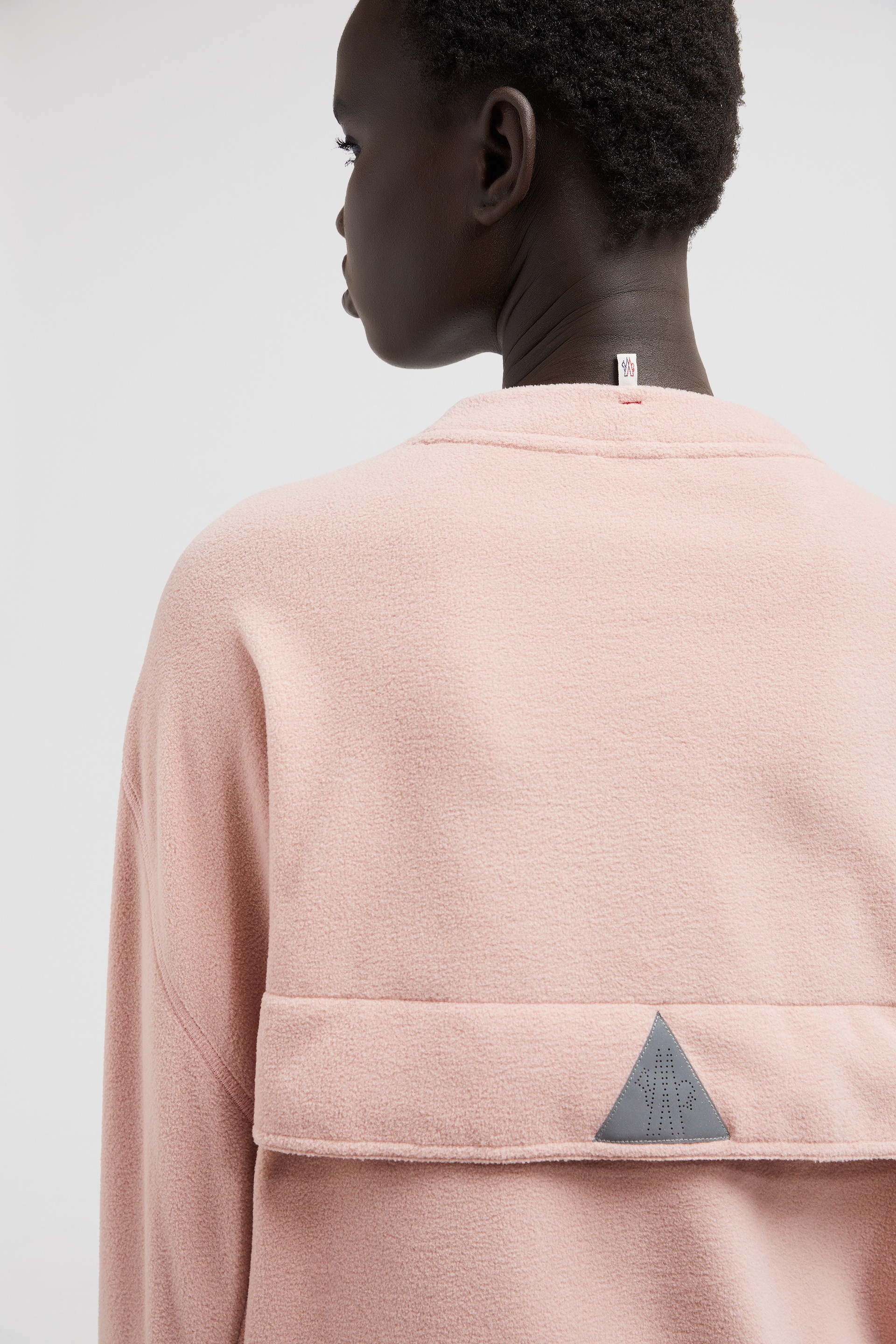 Sweatshirt - 7