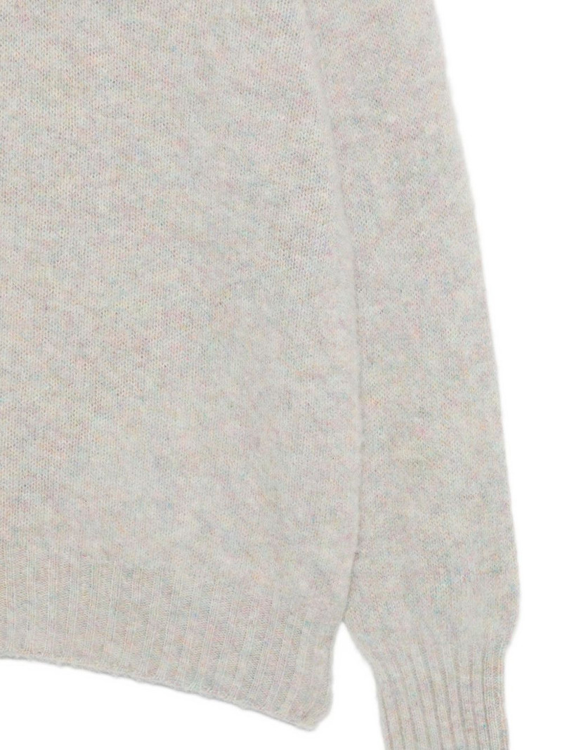 v-neck sweater 3