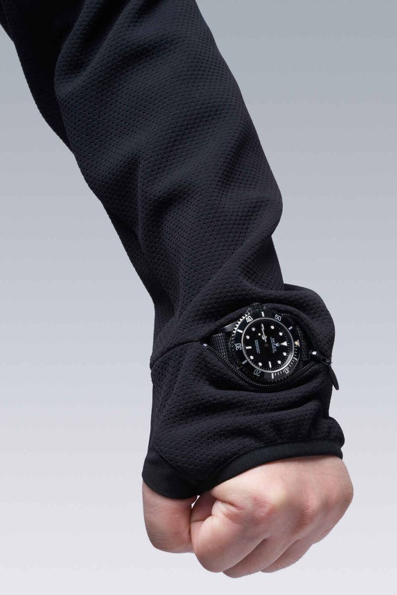 J48-SS Black 17
