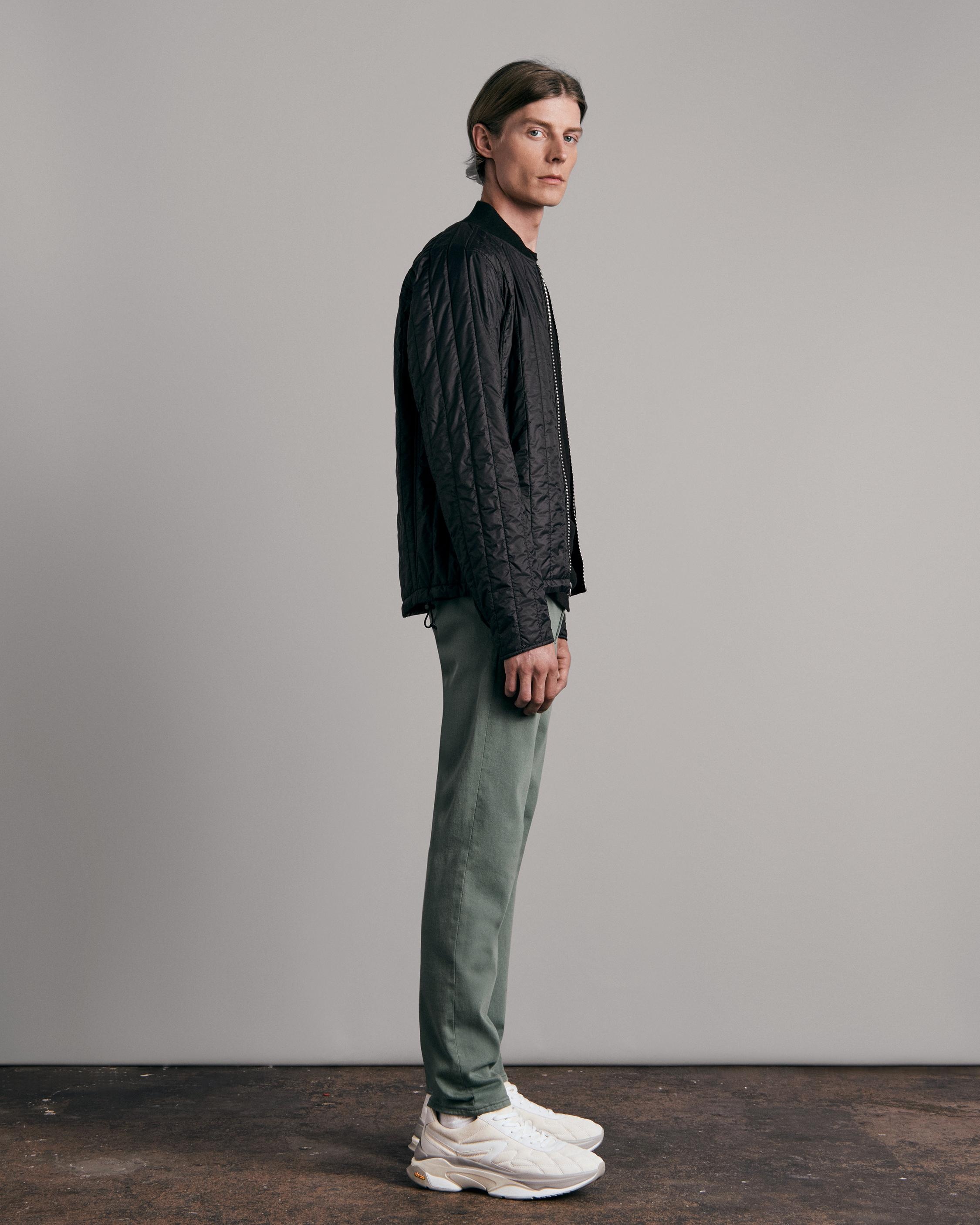 Fit 2 Action Loopback Chino
Slim Fit Pant - 4