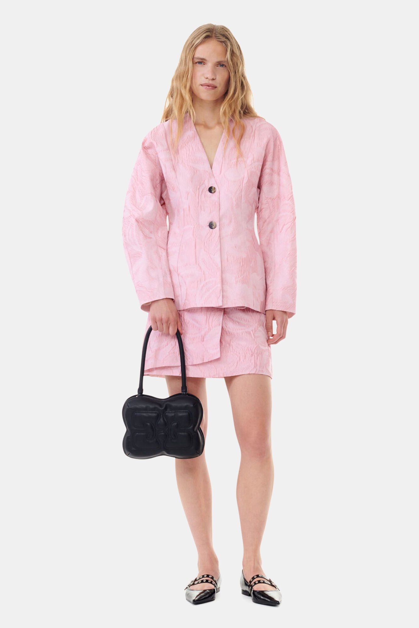 PINK TEXTURED CLOQUÉ CURVE SLEEVE BLAZER - 3