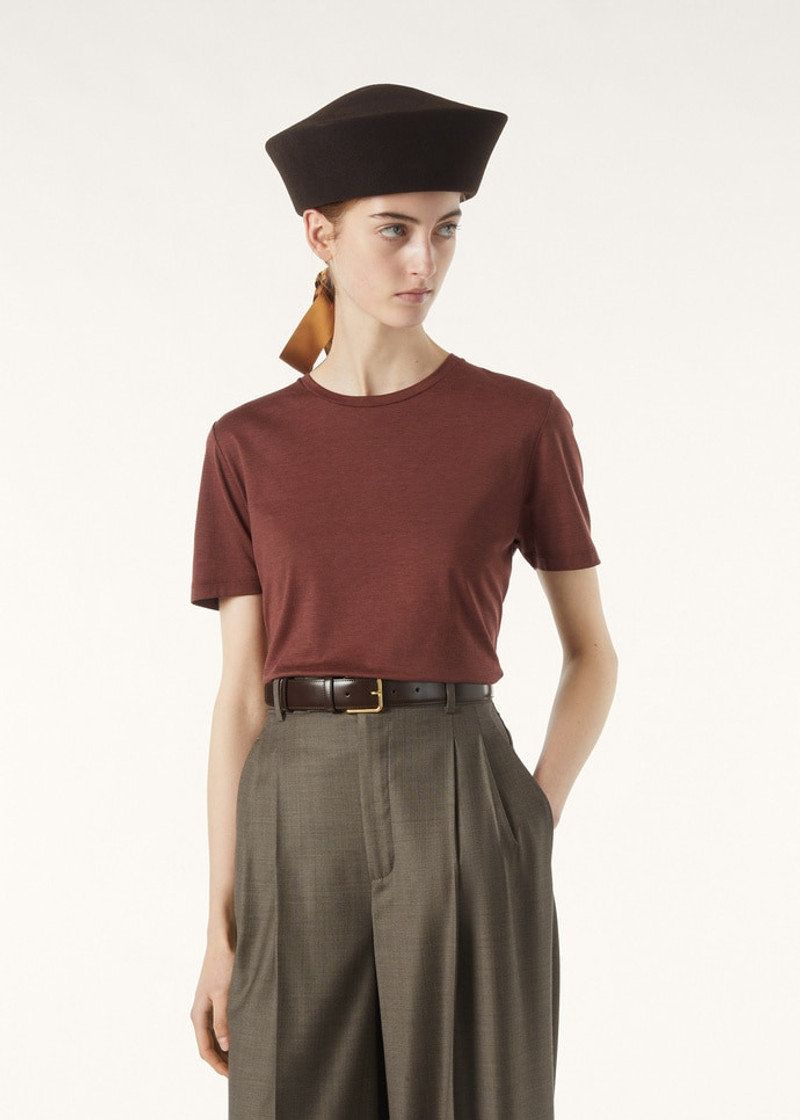 Levo T-Shirt 4