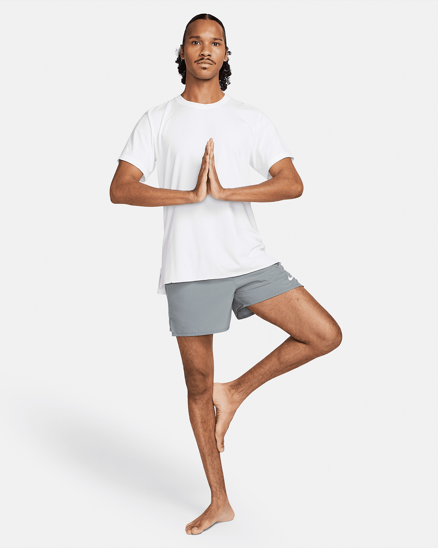 Nike Challenger Men's Dri-FIT 5" Brief-Lined Running Shorts - 8