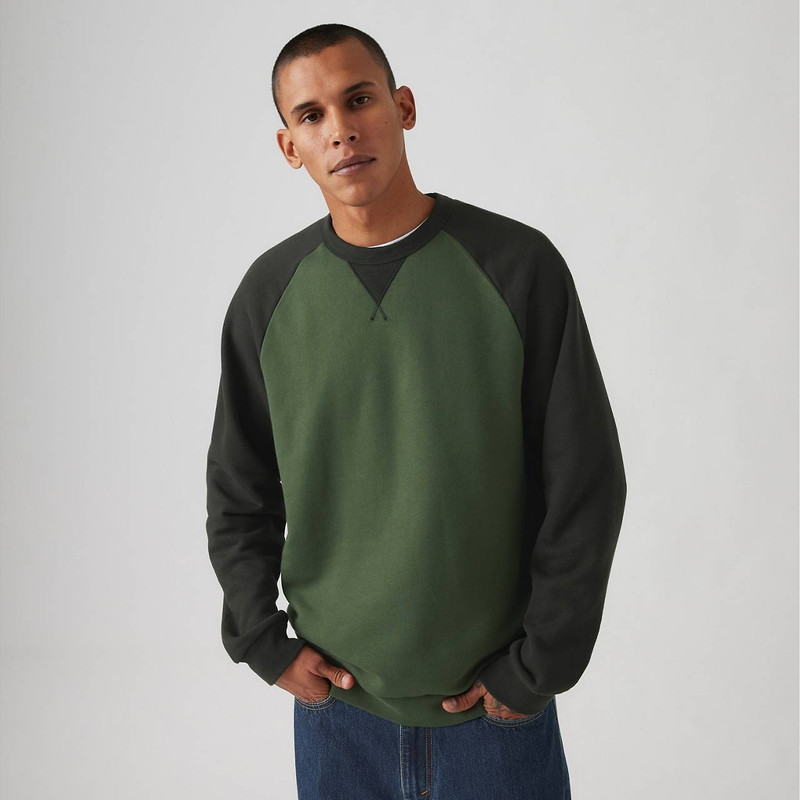 Levi's RED TAB™ CREWNECK SWEATSHIRT outlook