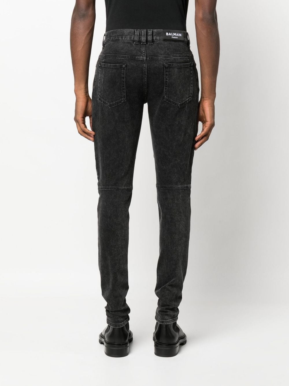 LOGO-PATCH DENIM JEANS - 6