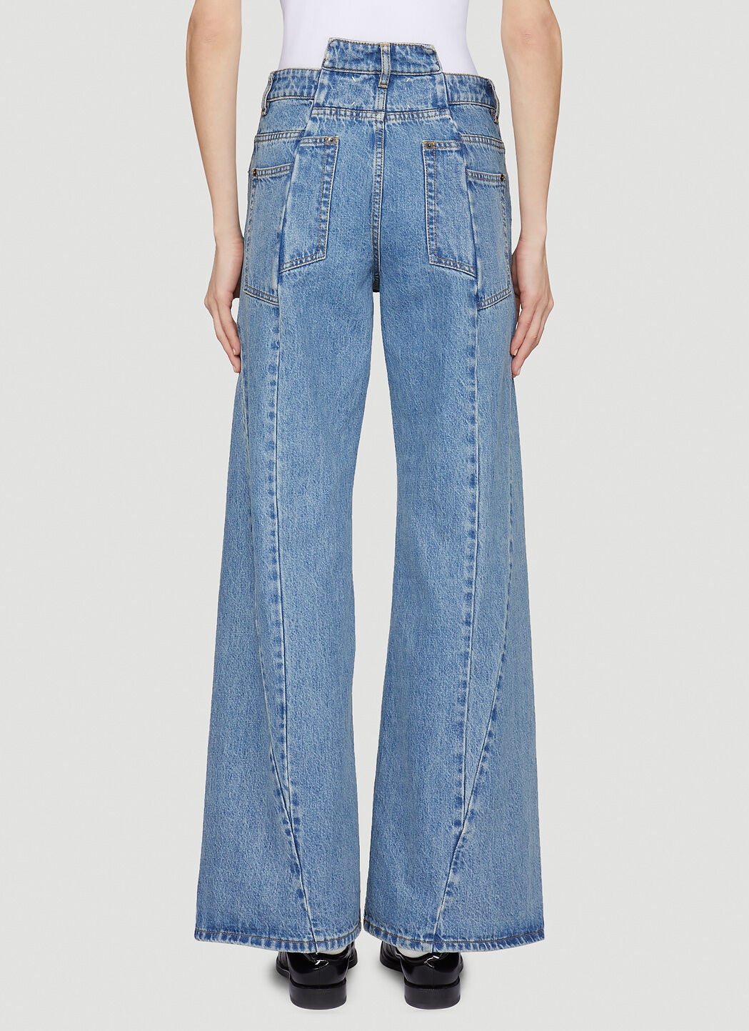 Wide-Leg Jeans - 4