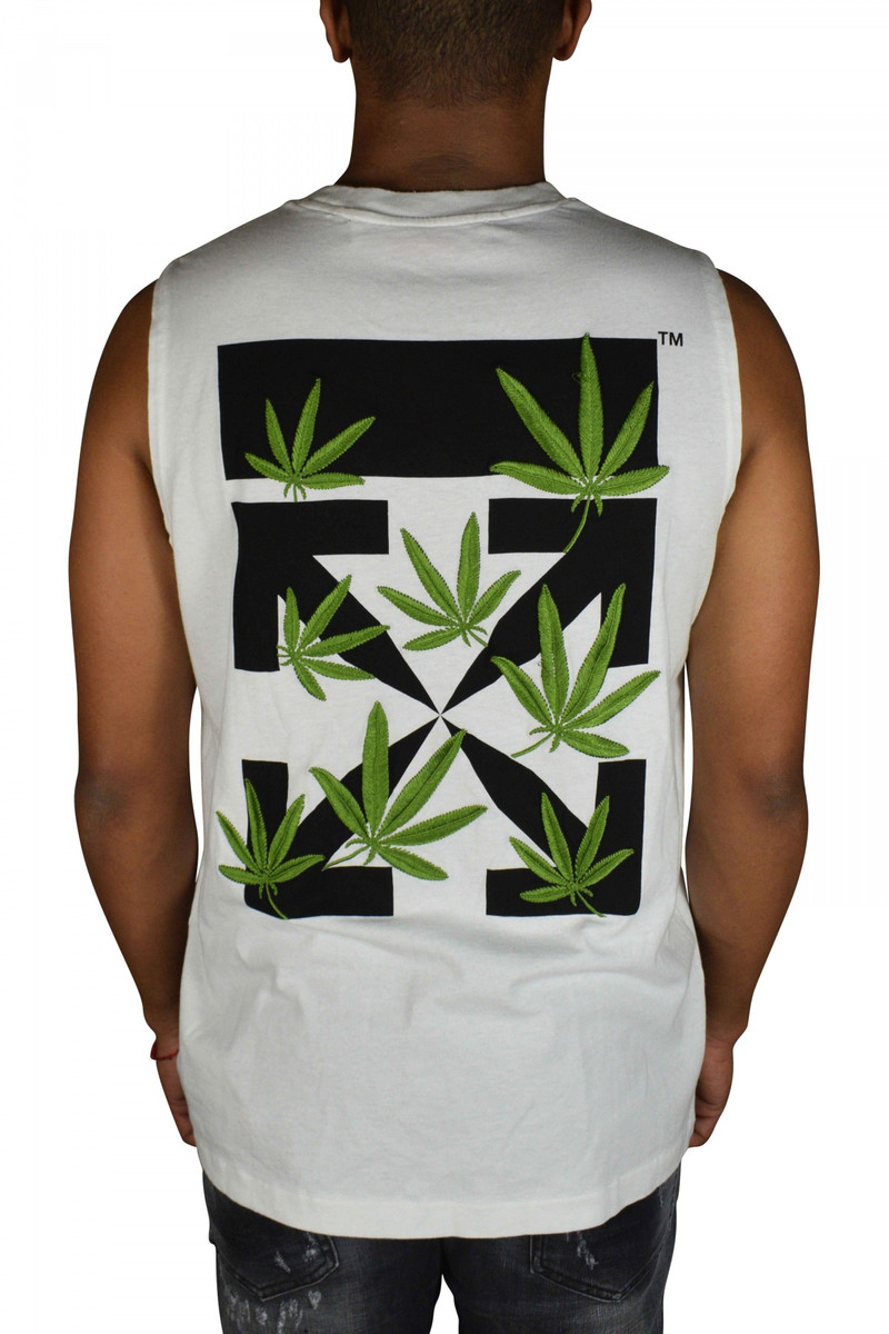 Off-White T-shirt outlook