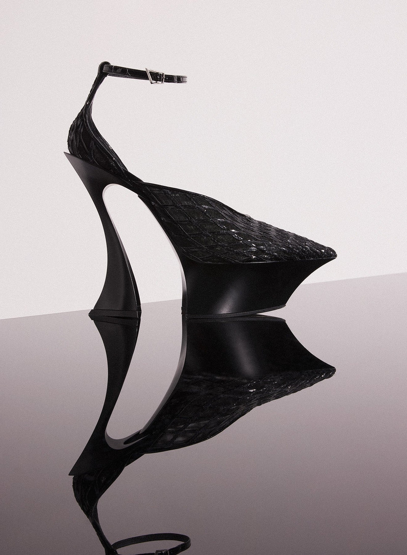 black embroidered platform strappy fang 95 mules 1