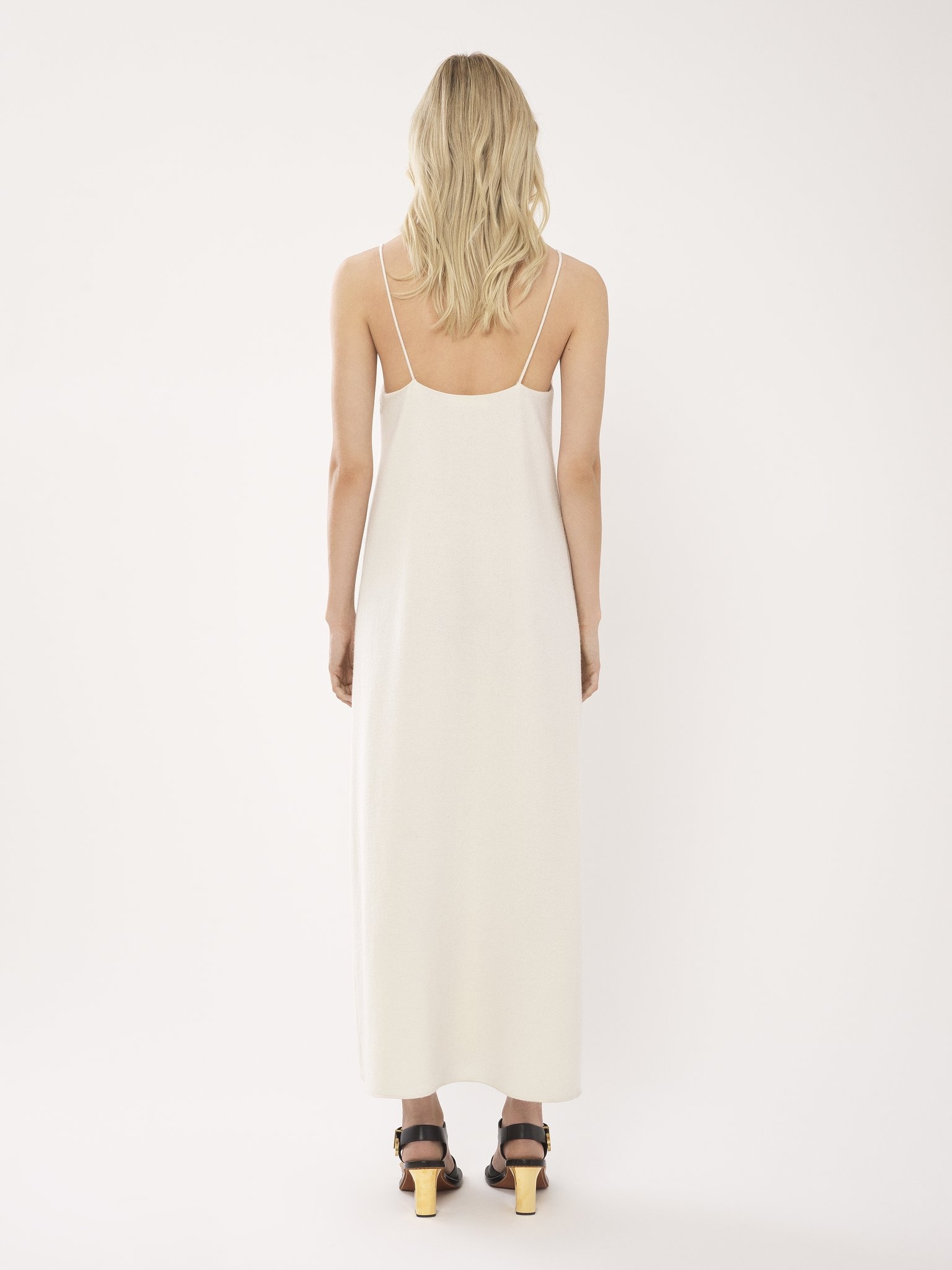 ANKLE-LENGTH SLEEVELESS DRESS - 4