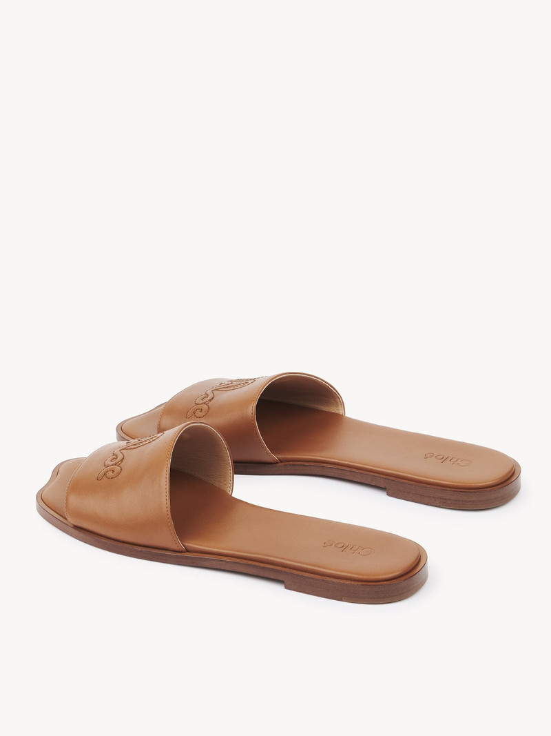 CHLOÉ SOLEIL SLIDE 5